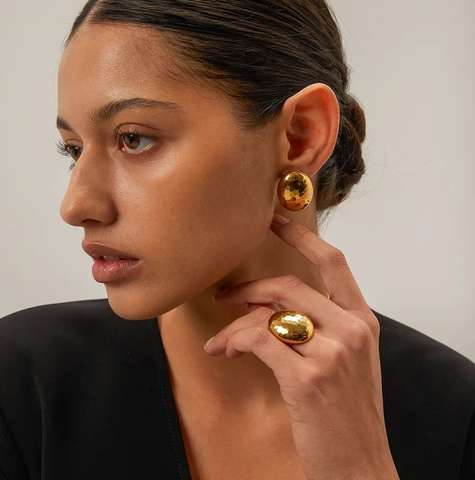Oval Stud Earrings