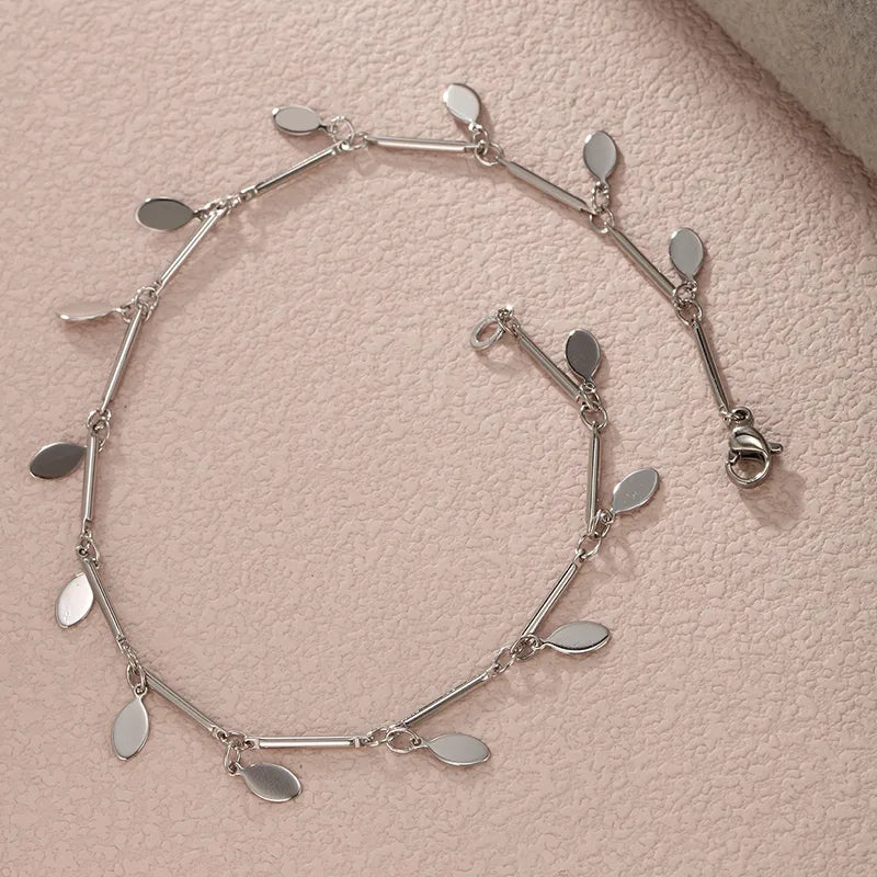 Oval Charm Anklet – Silver